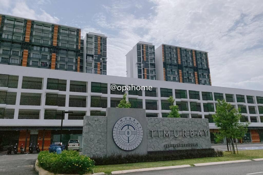 Opahome@ Timurbay Seafront Residence 2Br Family Suite Seaview And Poolview Kuantan Exterior foto