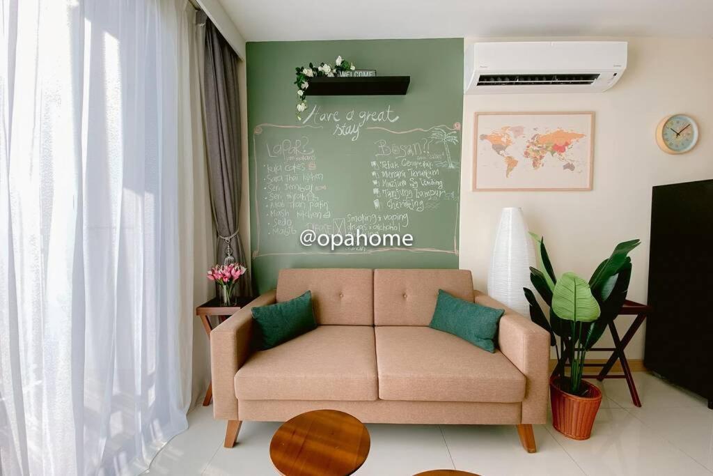 Opahome@ Timurbay Seafront Residence 2Br Family Suite Seaview And Poolview Kuantan Exterior foto